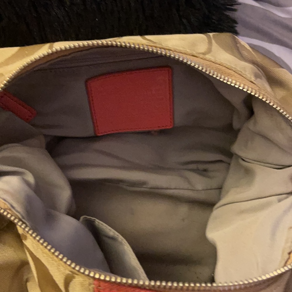Purse - Picture 3 of 3
